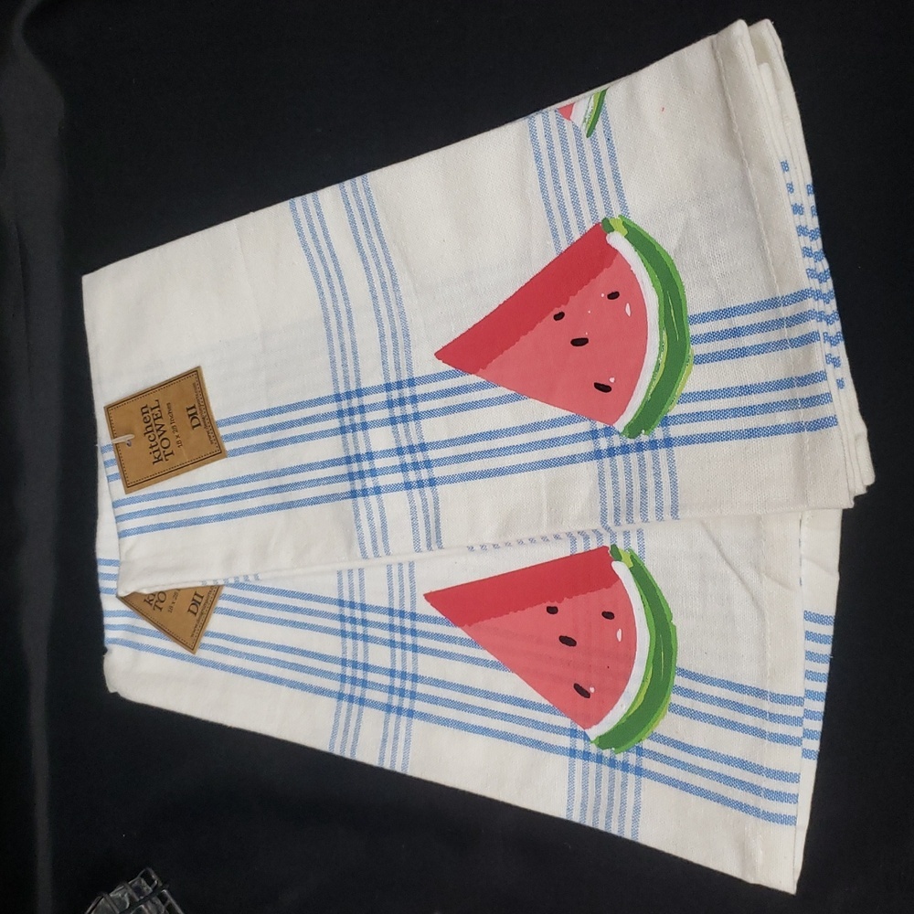 Design Imports NWT 100% Cotton Kitchen Towel Set/2 with Watermelon Design